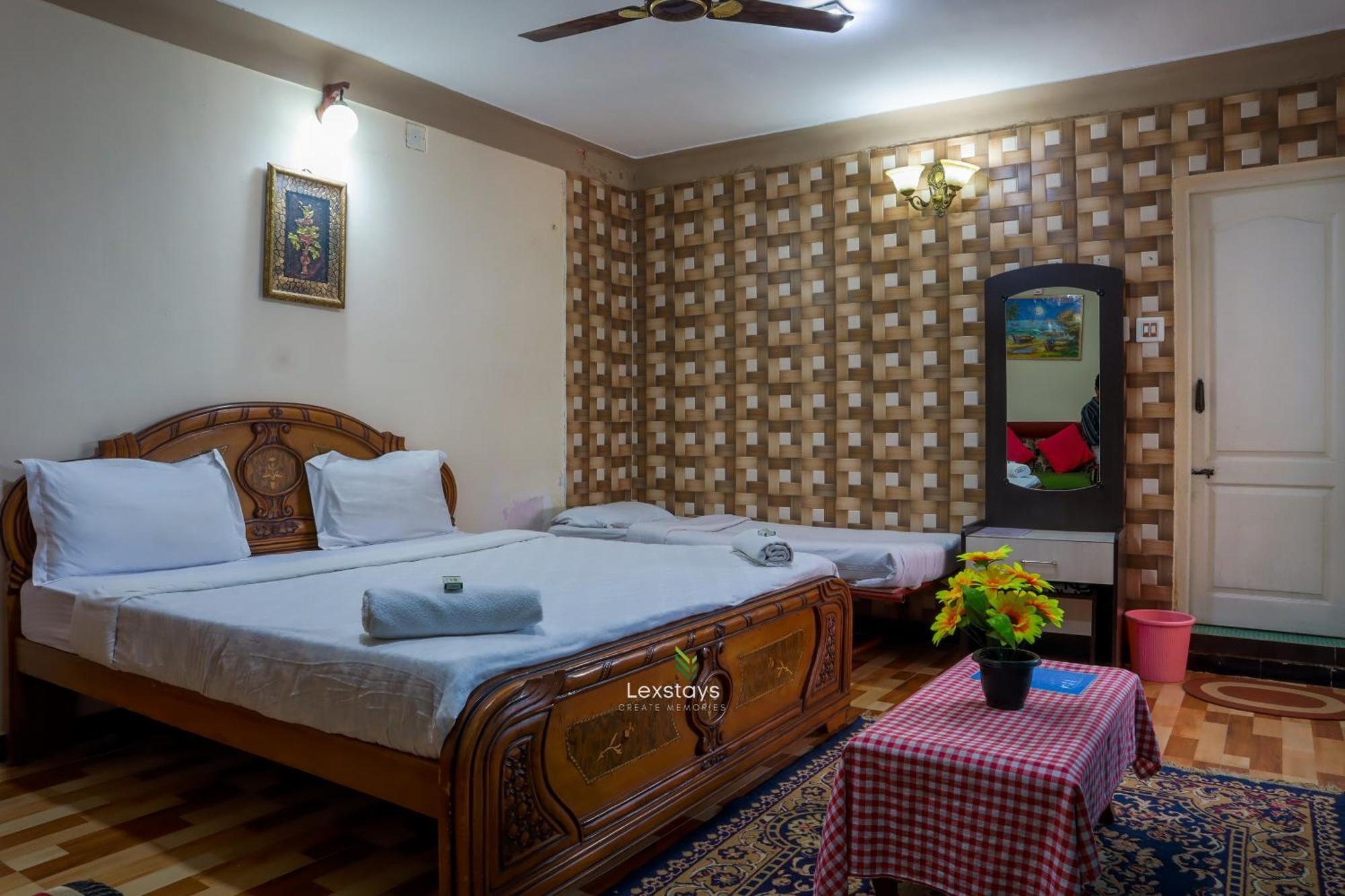 Vijaya Deepa Guest House By Lexstays 乔奥诺奥尔 外观 照片